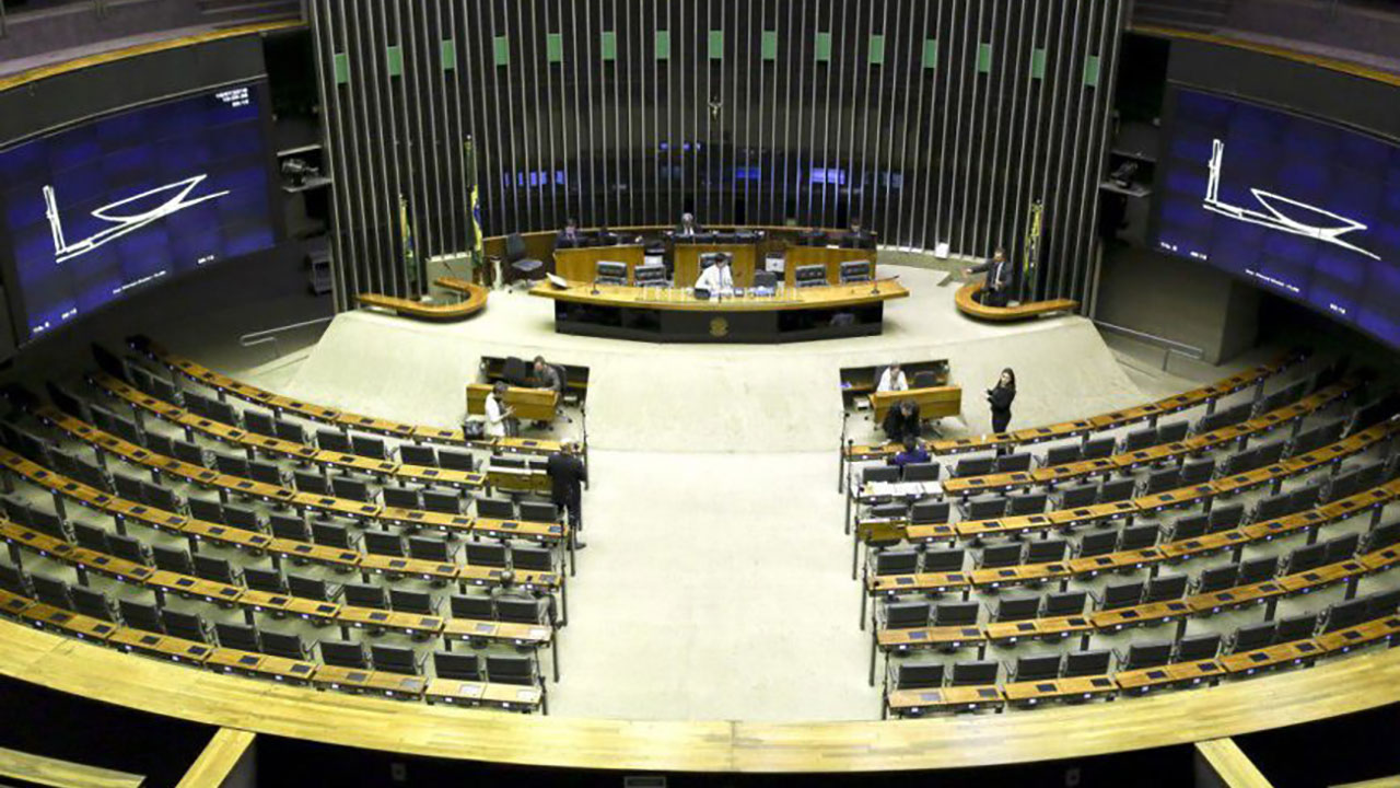 Congresso tem obrigação de reunir para iniciar impeachment do Bolsonaro e cassação do Flávio