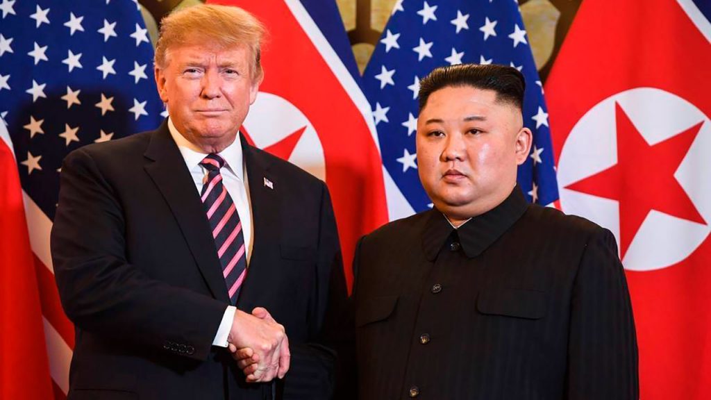 Trump envia carta a Kim Jong Un elogiando o combate ao Coronavírus e propõe parceria